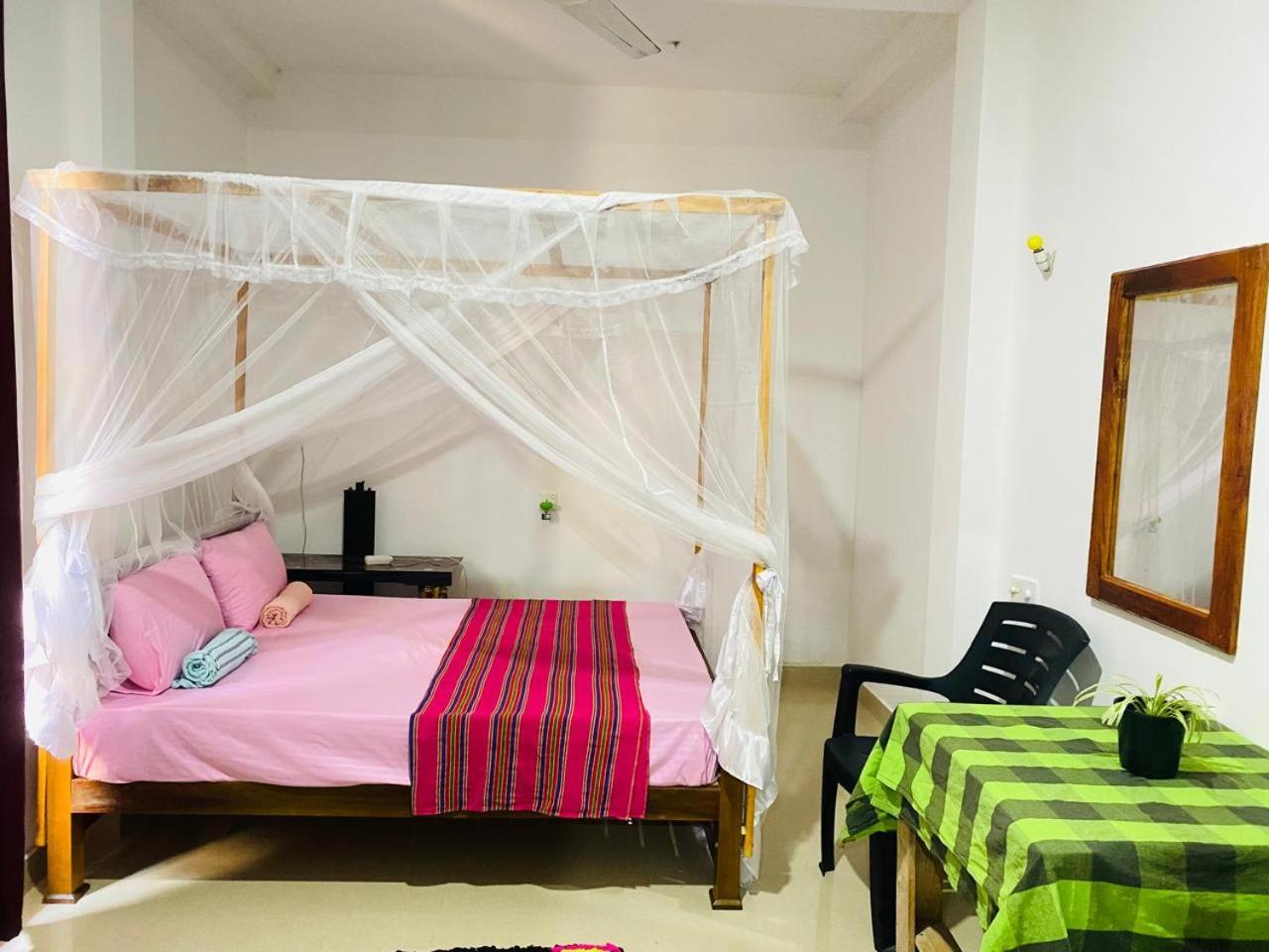 Pradeep Guest House Mirissa Dış mekan fotoğraf