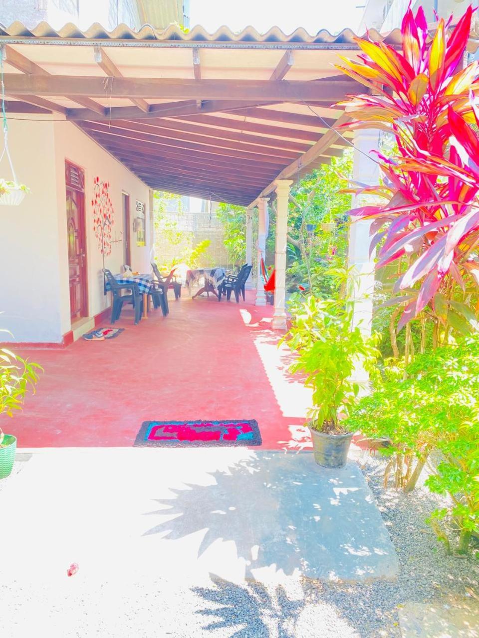 Pradeep Guest House Mirissa Dış mekan fotoğraf
