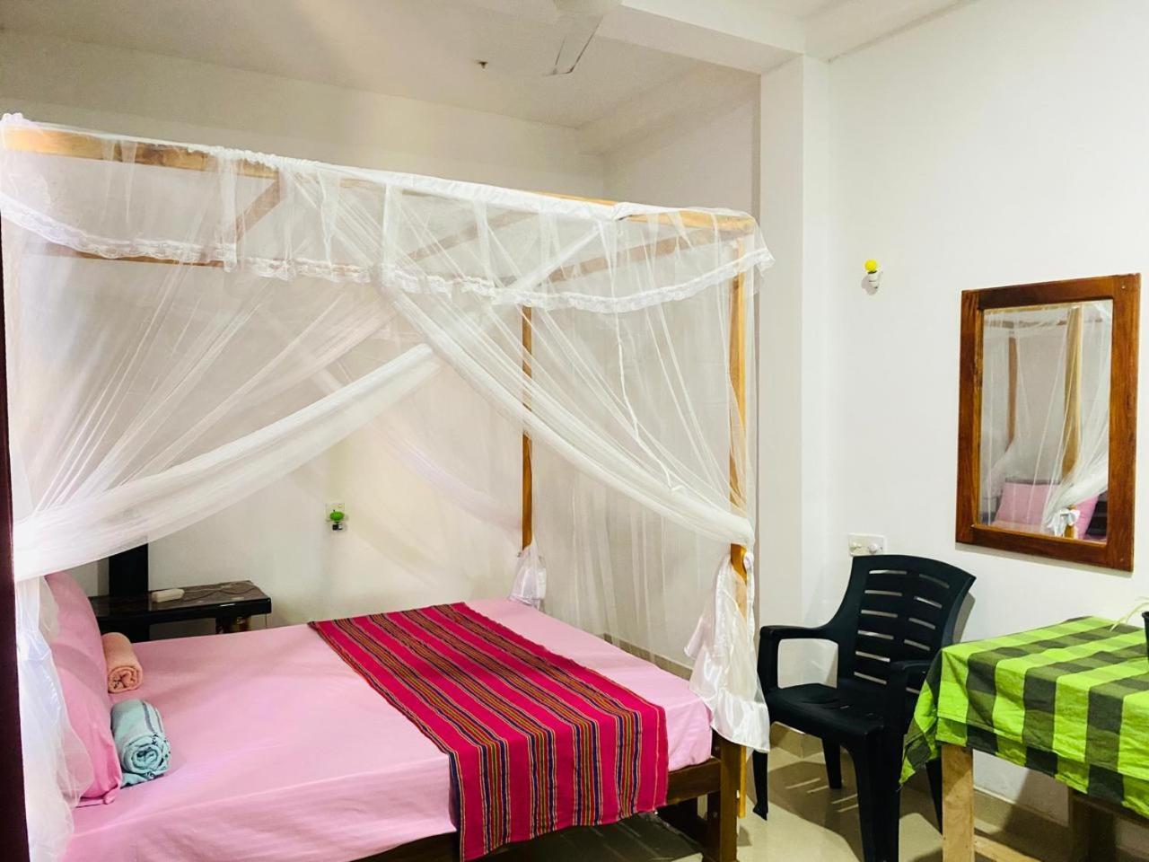 Pradeep Guest House Mirissa Dış mekan fotoğraf